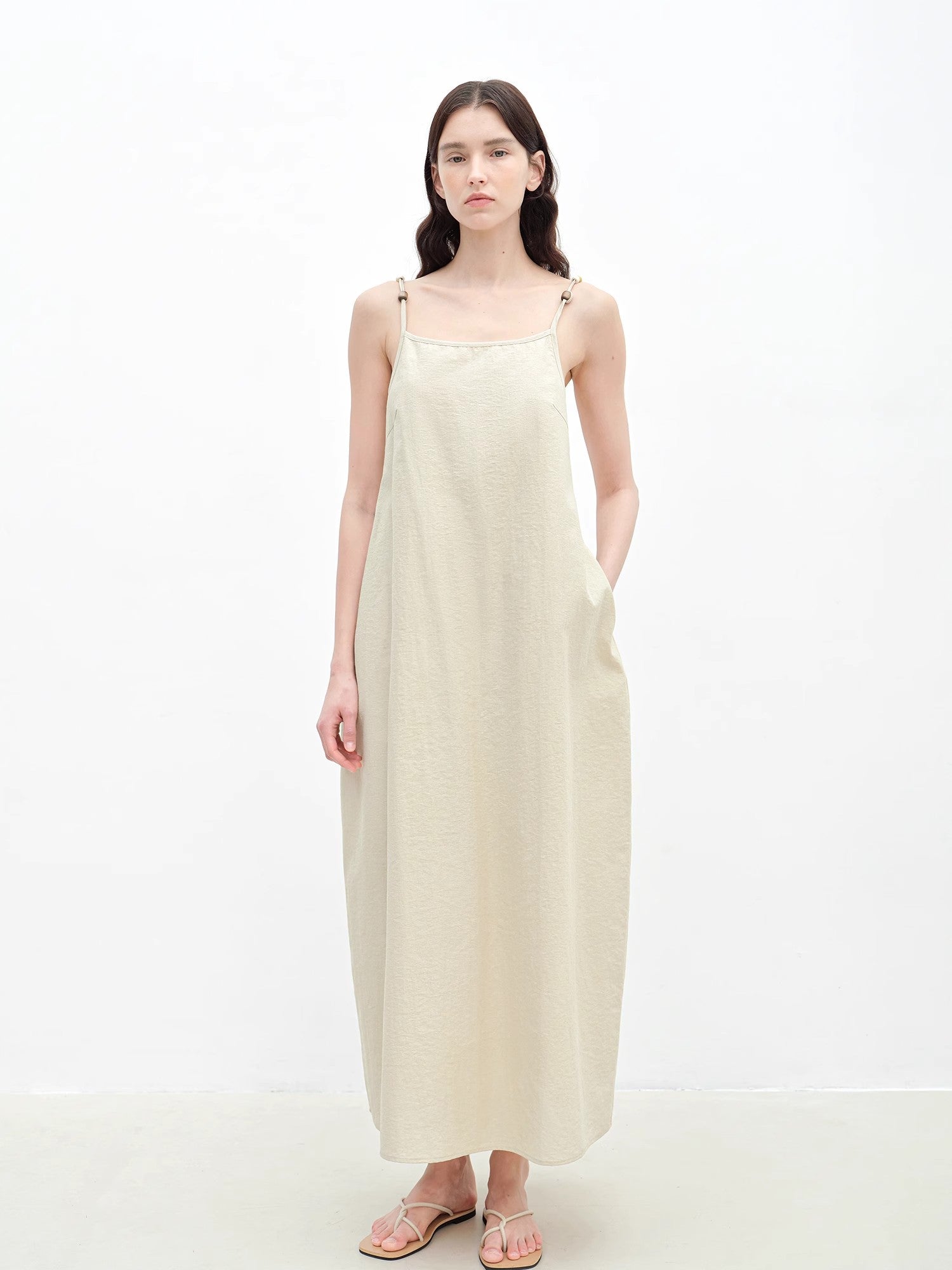 Maxi Dress with Beaded Strap Detail - L(12-14) / Black Maxi Dress with Beaded Strap Detail - L(12-14) / Black