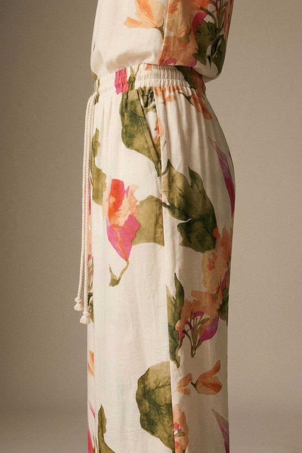 Cream Floral Print wide leg Pants