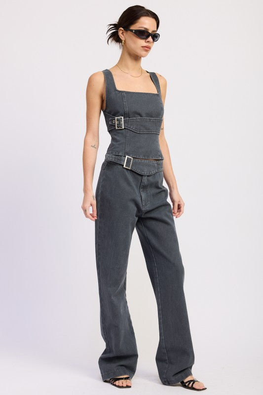 Low Rise Wide Leg Belted Jeans - Premium variable from Tooksie - Just $72.99! Shop now at Tooksie