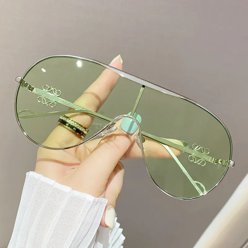 Gradient Oversize Aviator Sunglasses - Premium variable from Tooksie - Just $17.99! Shop now at Tooksie