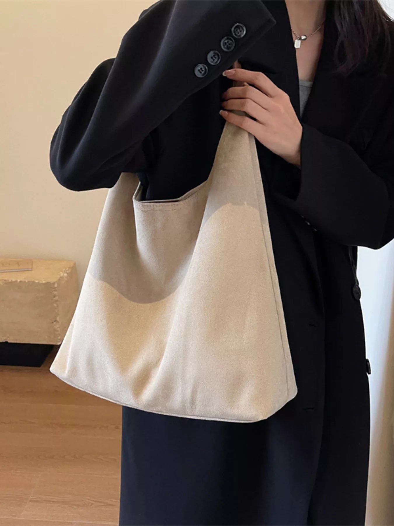 The Luxe Slouch Carryall - Premium variable from Tooksie - Just $30.99! Shop now at Tooksie